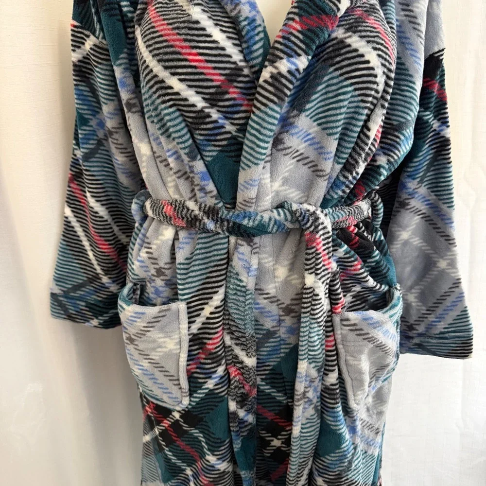 Vera‎ Bradley Fleece Robe Size XL Red Blue Plaid Hooded Lounge Comfy Cabincore